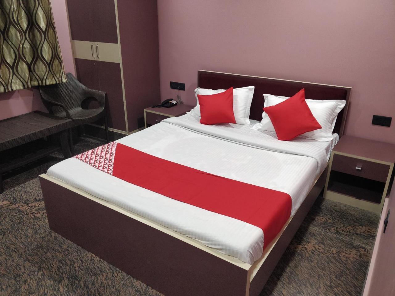 Oyo 16871 Anant Home Stay Shillong Zewnętrze zdjęcie