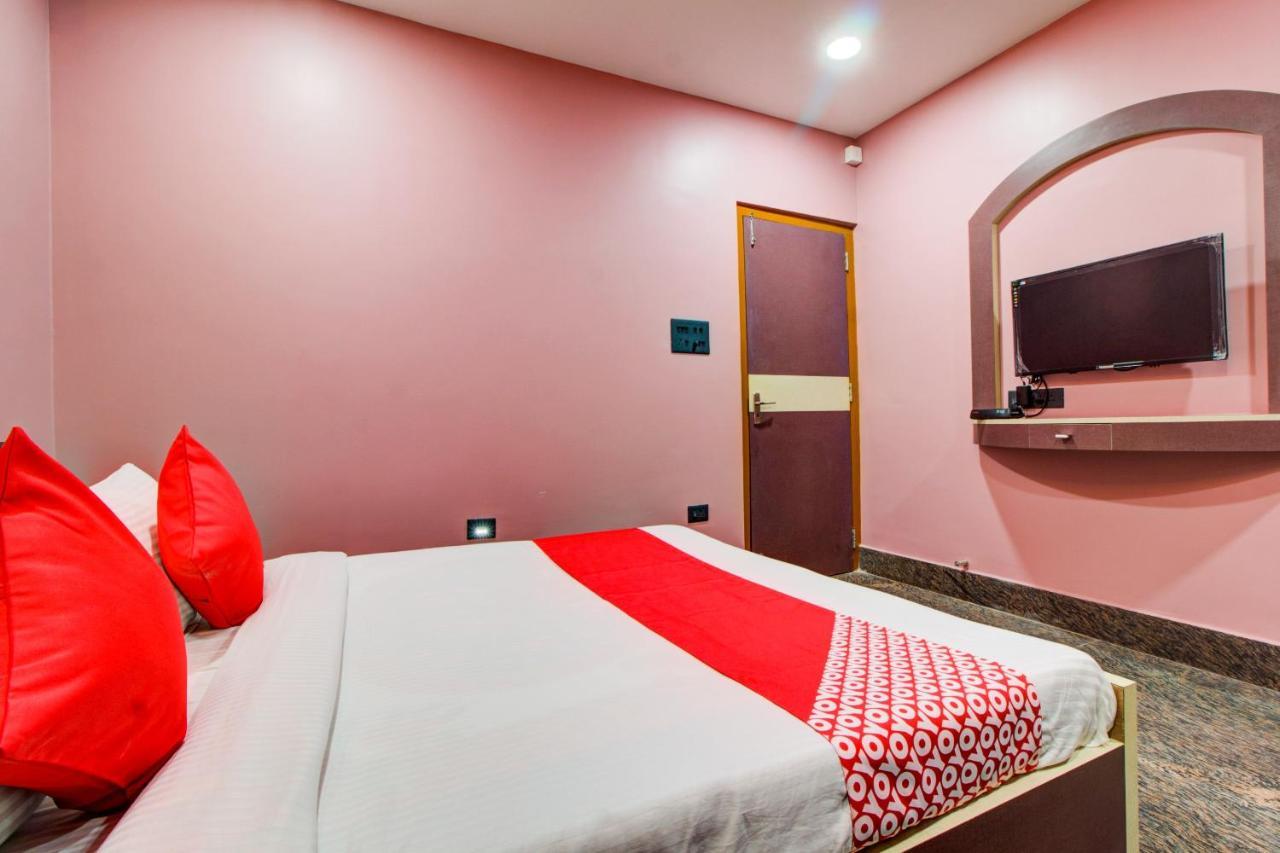 Oyo 16871 Anant Home Stay Shillong Zewnętrze zdjęcie