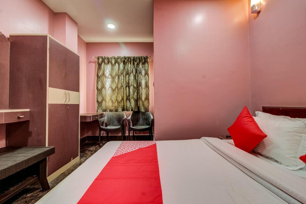 Oyo 16871 Anant Home Stay Shillong Zewnętrze zdjęcie